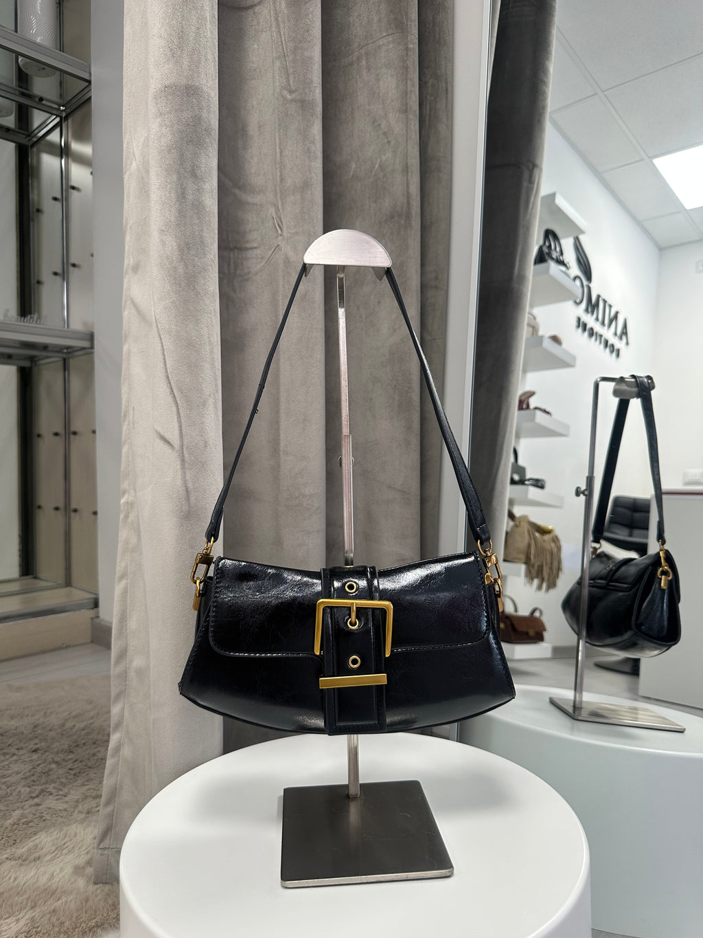 BORSA NORA