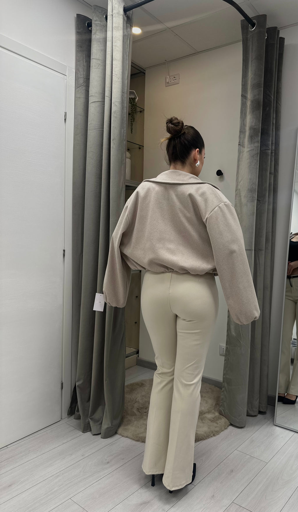PANTALONE ELEGANTE BEIGE