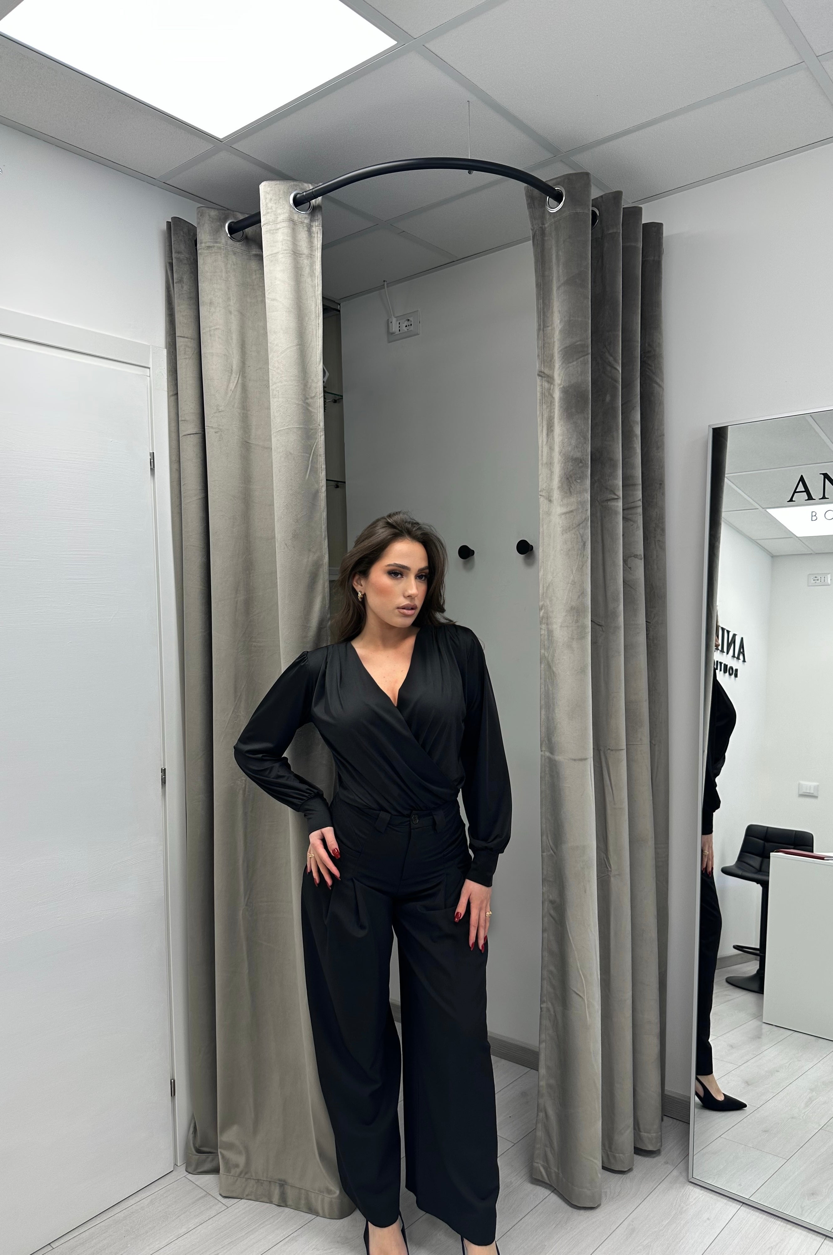 PANTALONI NERI ELEGANTI